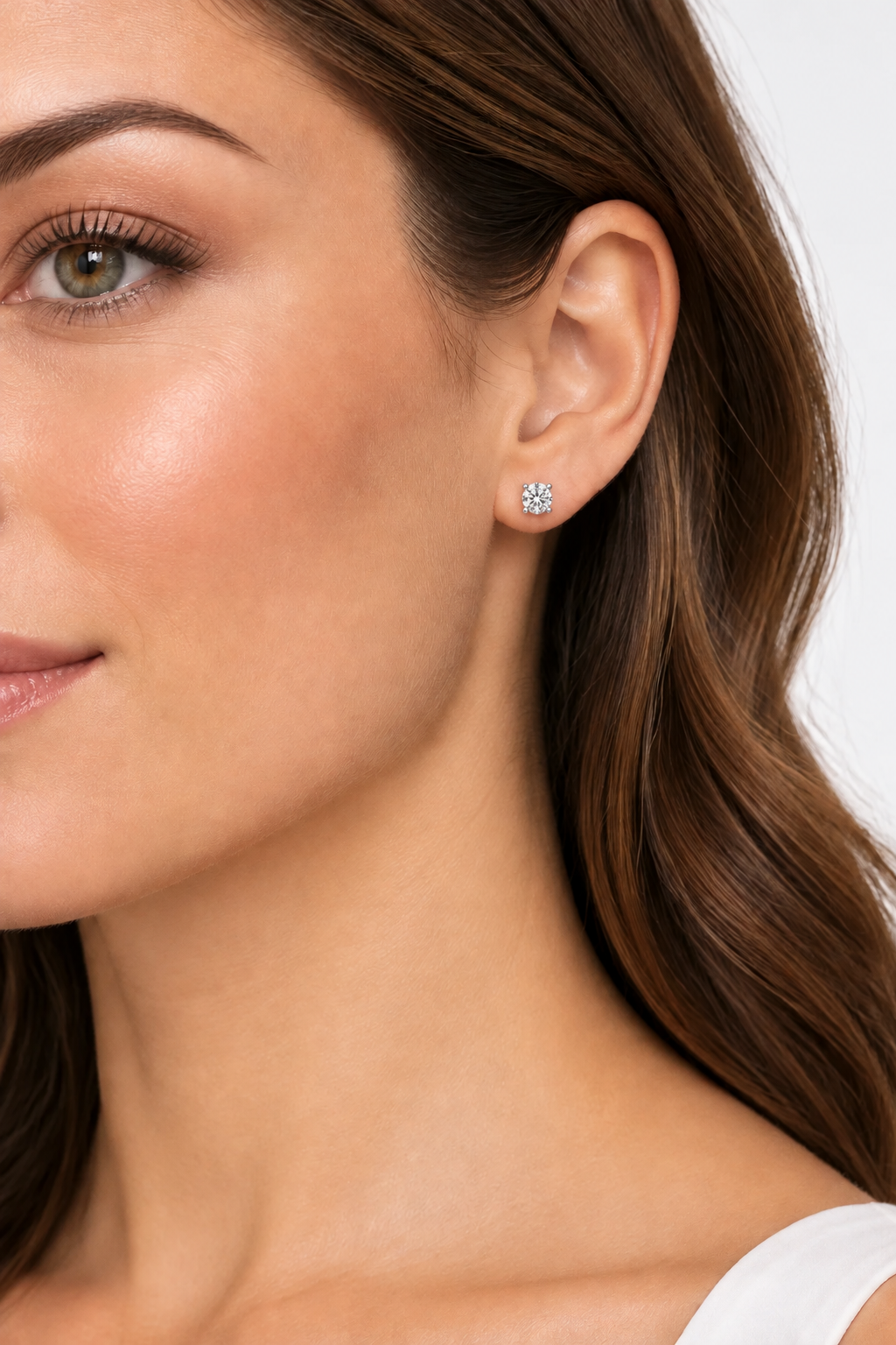 14K White Gold Diamond Solitaire Stud Earrings