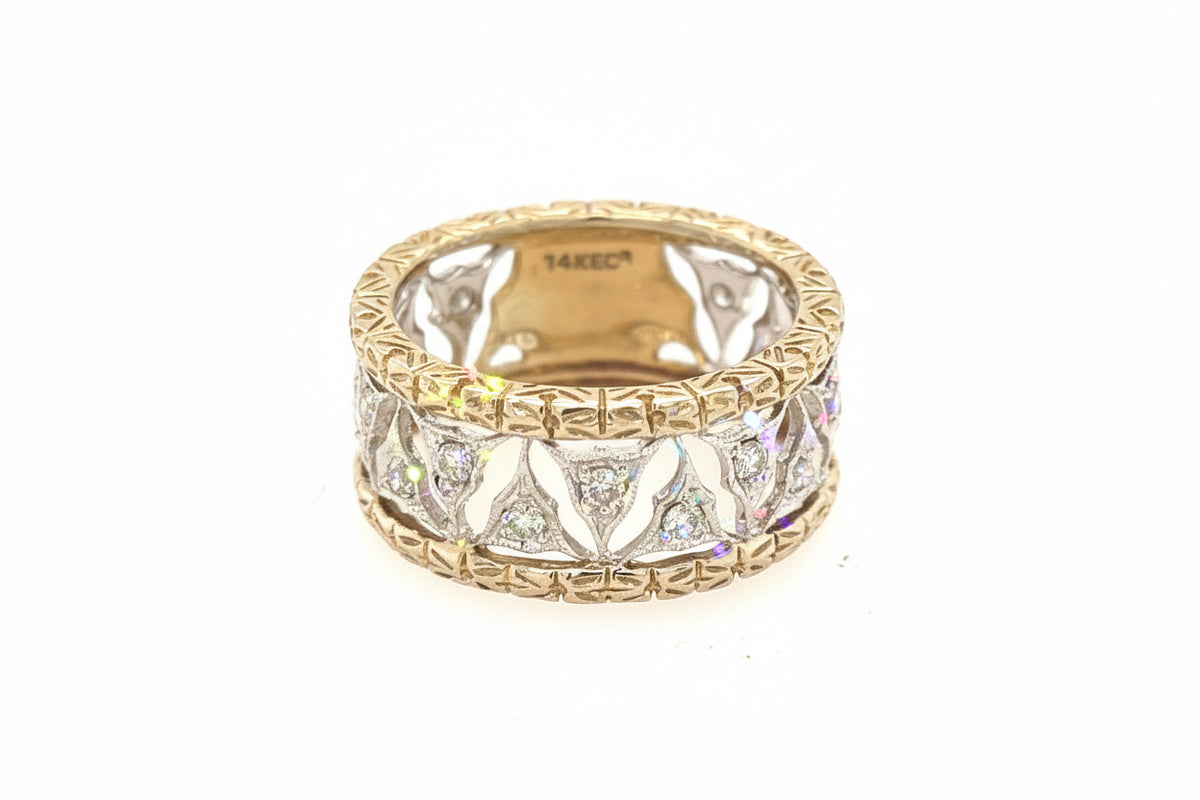 14K Two Tone Triangle Ring Band - Jewelry Design Gallery of East Windsor