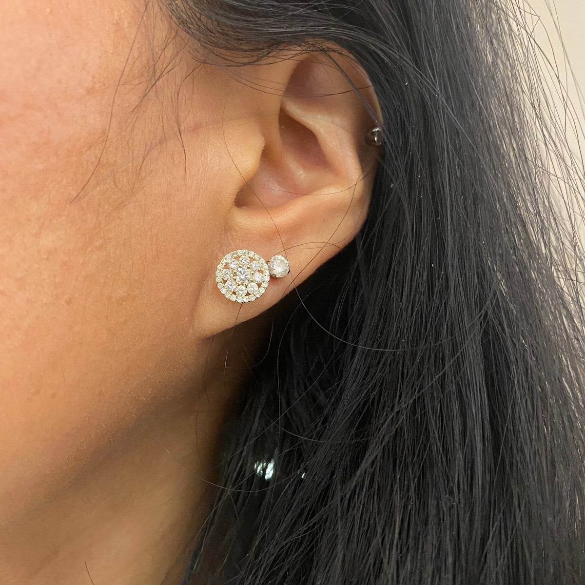 14K Yellow Gold Cluster Diamond Circle Stud Earrings - Jewelry Design Gallery of East Windsor